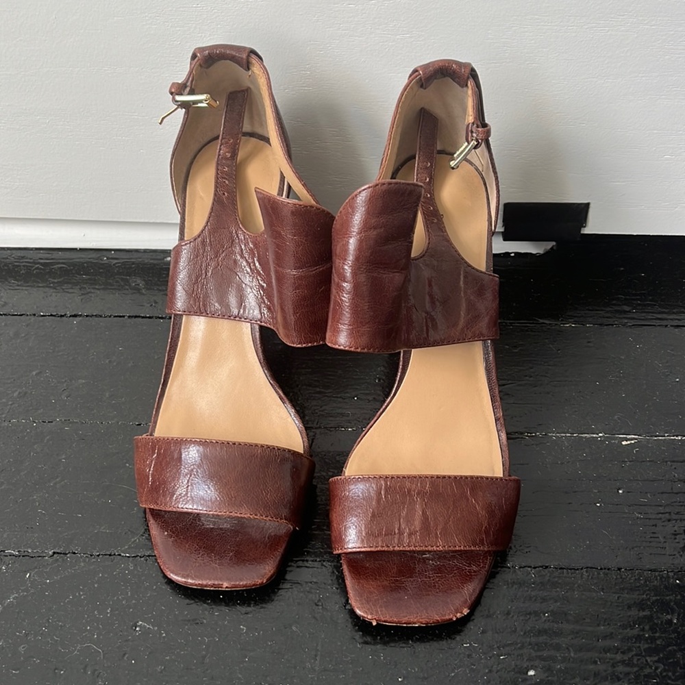 Classic heels